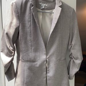 H & M light gray blazer